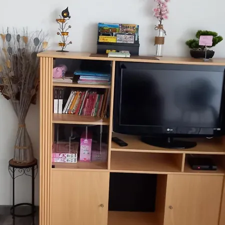 Apartment 4/6 Pers A 300 M De La